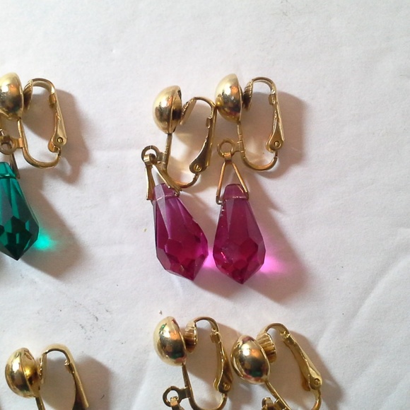 Teardrop Gem Colored Clip Earrings Leverbacks - Picture 4 of 8